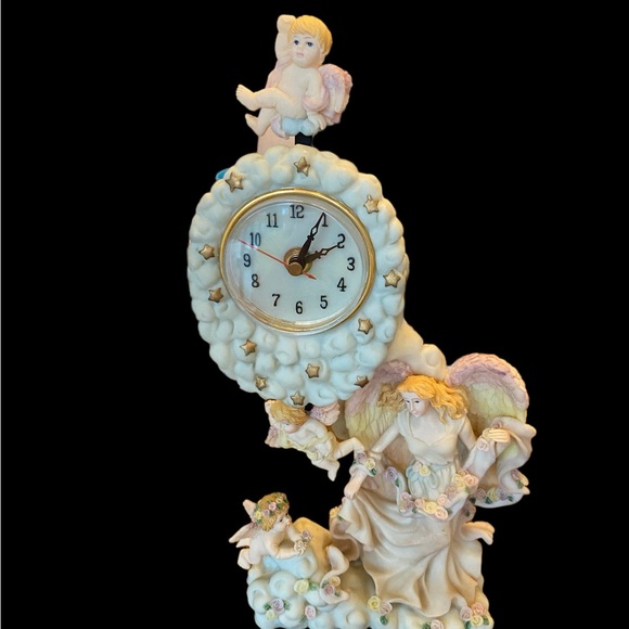 Vintage Angels in the Clouds Clock working 14” tall x 6” wide - Picture 4 of 8